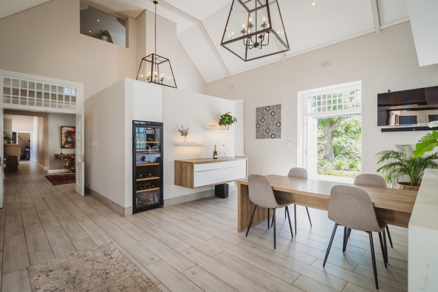 5 Bedroom Property for Sale in Glenwood Western Cape